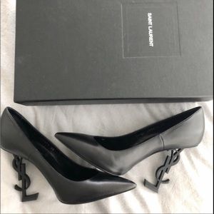 SAINT LAURENT OPYUM PUMPS IN BLACK